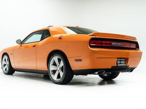 Used 2012 Dodge Challenger SRT8 RWD image 18