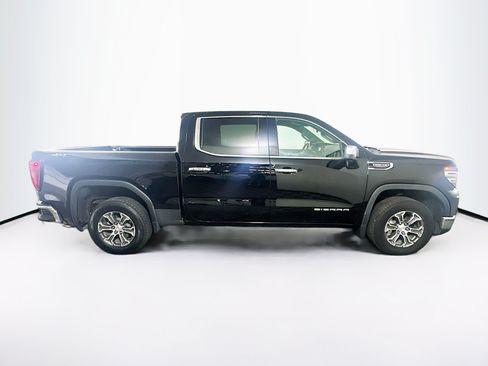Used 2025 GMC Sierra 1500 SLT AWD/4WD image 10