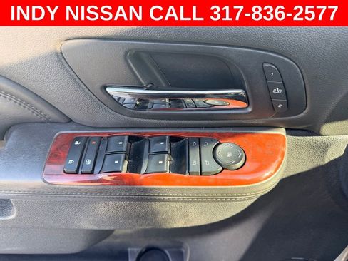 Used 2012 Cadillac Escalade ESV Luxury image 14