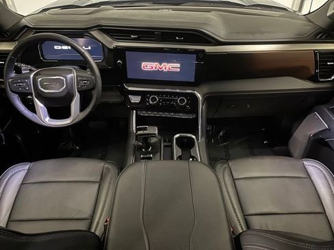 Used 2025 GMC Sierra 1500 Denali w/ Denali Reserve Package AWD/4WD image 26