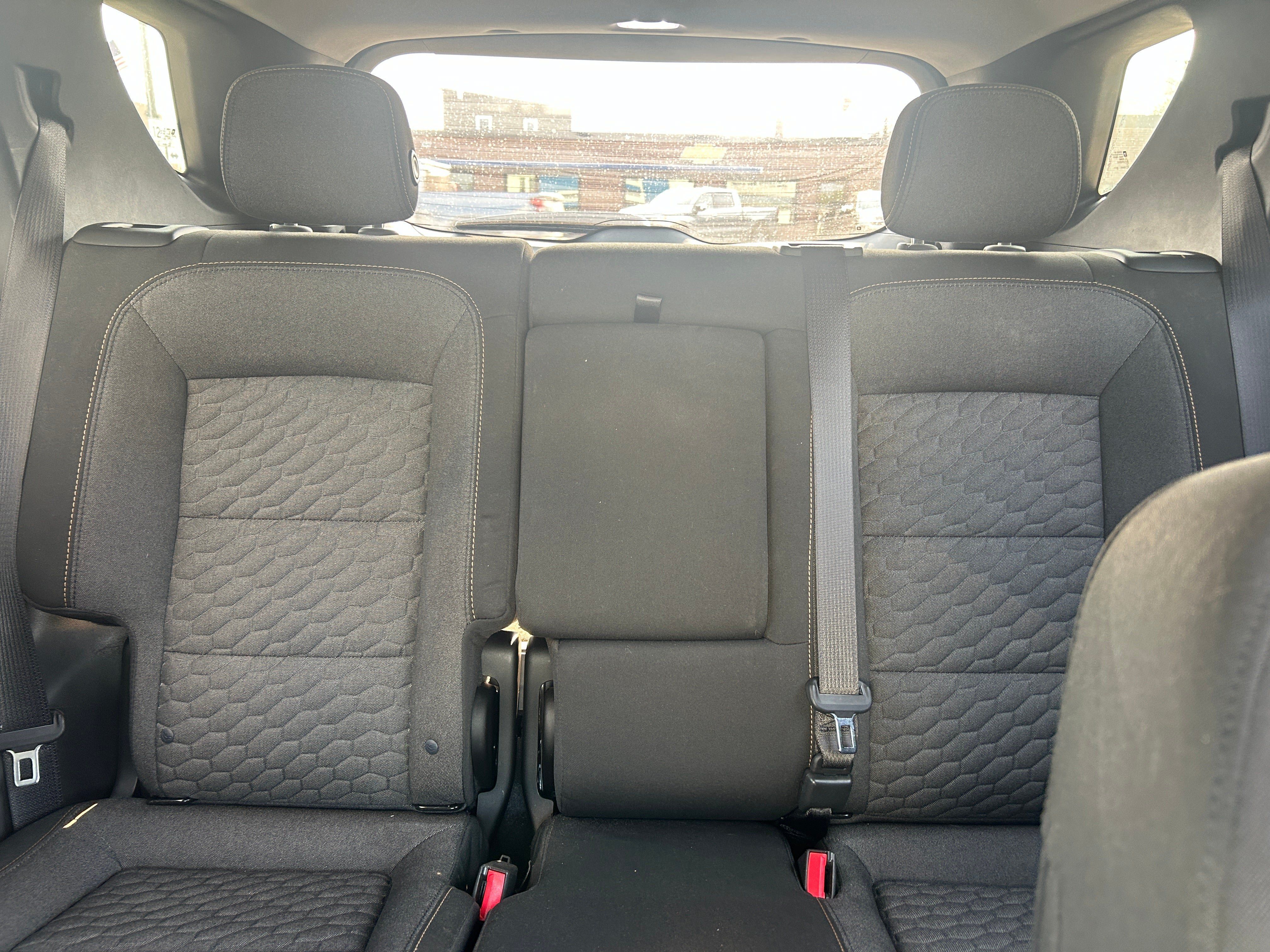 Used 2019 Chevrolet Equinox LT FWD image 28
