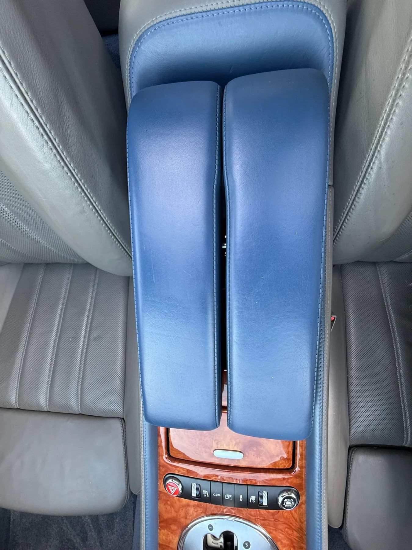 Used 2006 Bentley Flying Spur Flying Spur AWD/4WD image 32