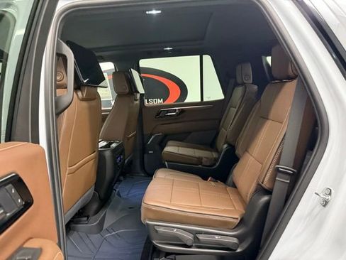 New 2026 Chevrolet Tahoe High Country image 16