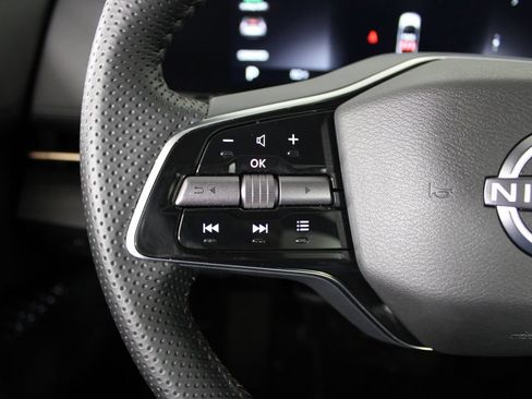 Certified 2023 Nissan Ariya AWD image 25