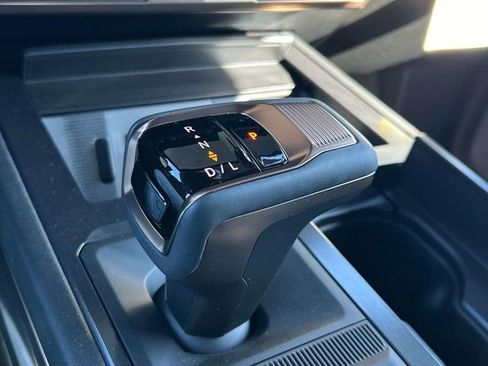 New 2025 GMC Hummer EV 3X w/ Battery Pack, 24 Module Pack image 38