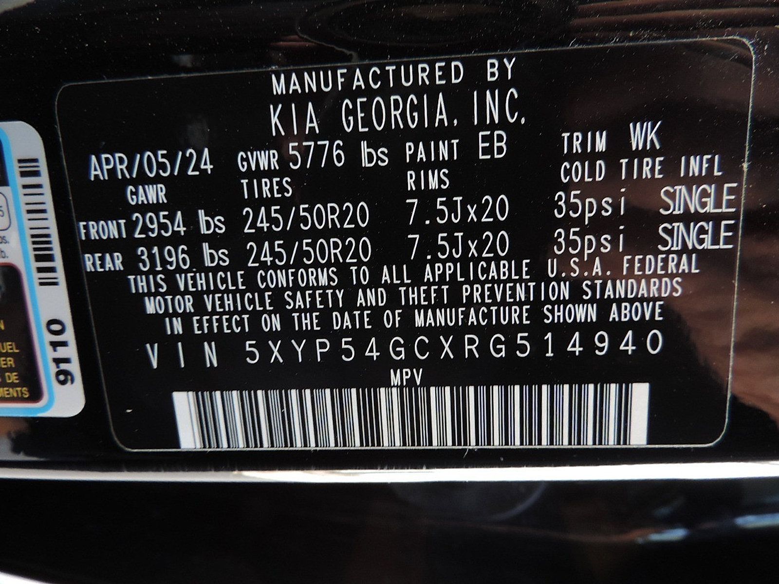 Used 2024 Kia Telluride SX w/ Towing Package FWD image 18