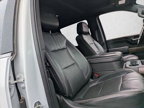 Used 2020 Chevrolet Silverado 3500 High Country image 21