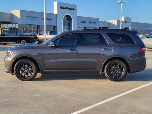 New 2026 Dodge Durango GT image 2