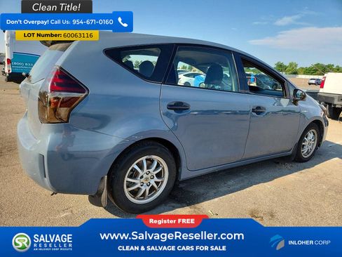 Used 2015 Toyota Prius V Two FWD image 4