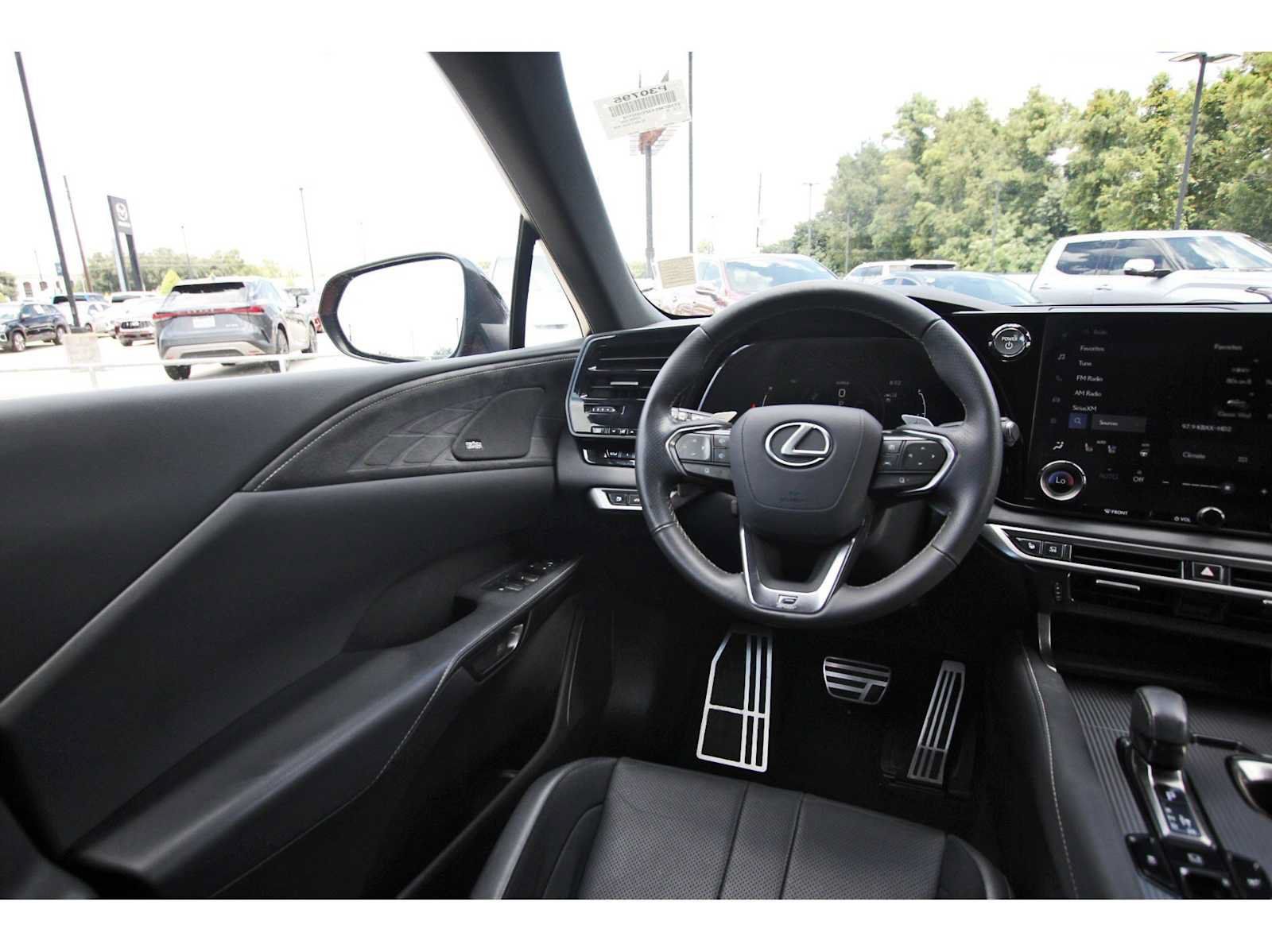 Used 2023 Lexus RX 500h F Sport w/ Accessory Package (Z1) AWD/4WD image 6