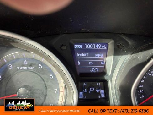 Used 2014 Hyundai Elantra GT w/ Option Group 03 image 15