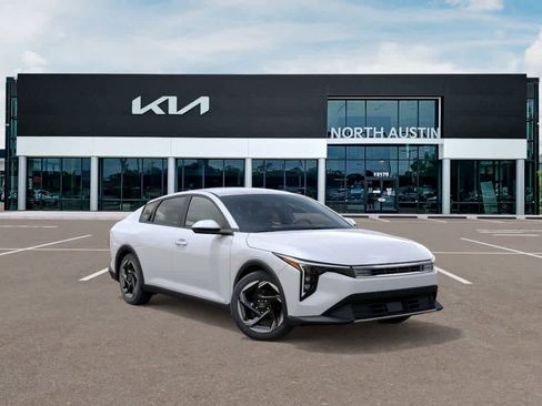 New 2025 Kia K4 EX image 8