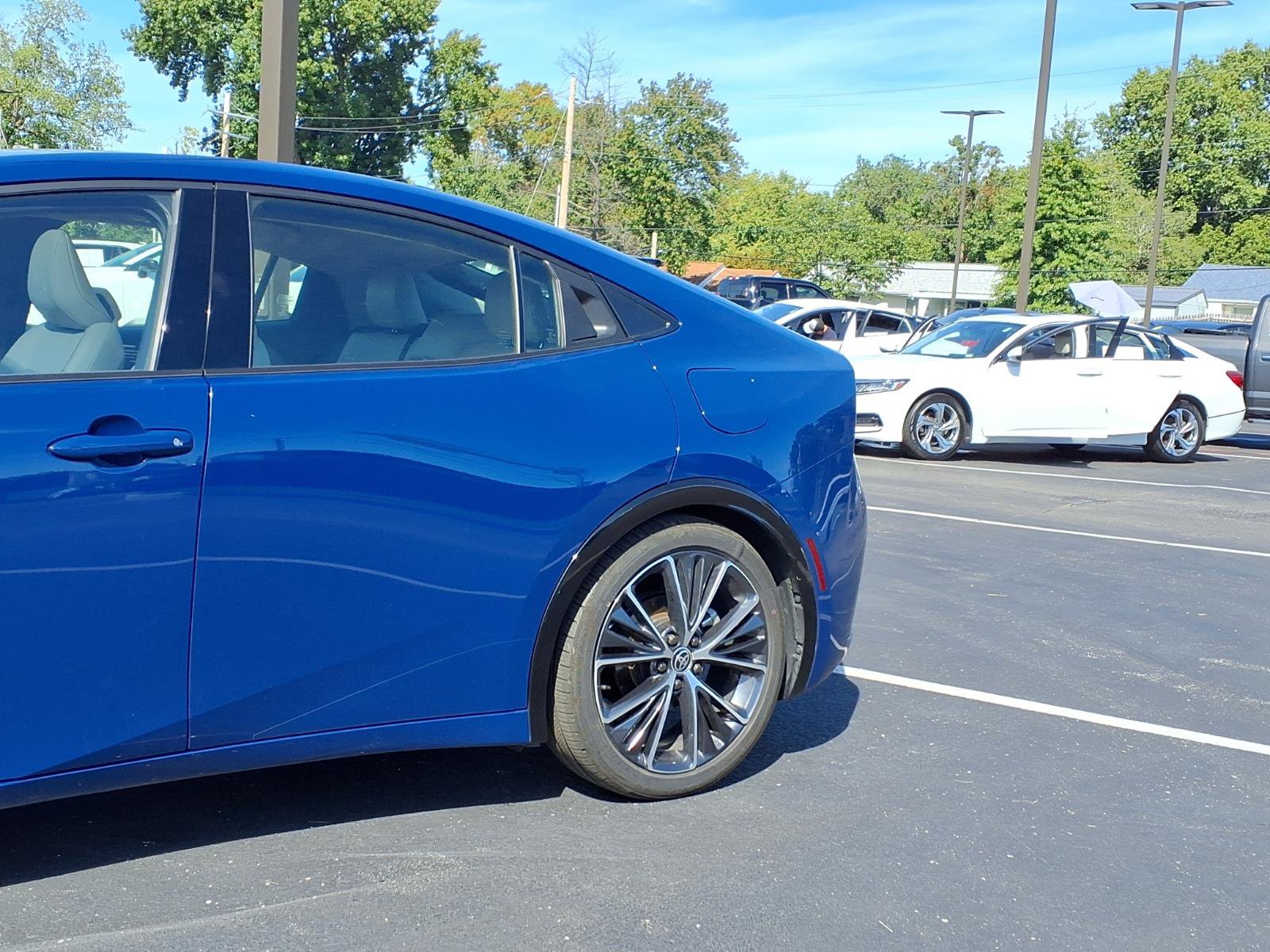 Used 2024 Toyota Prius Limited w/ Limited Premium Package AWD/4WD image 24