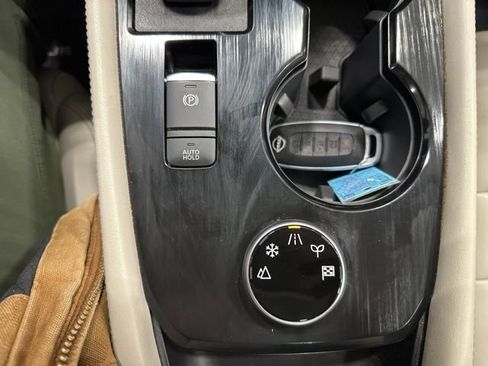 Used 2023 Nissan Rogue SL w/ SL Premium Package image 26