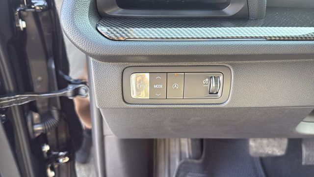 New 2026 Chevrolet Traverse High Country FWD image 15