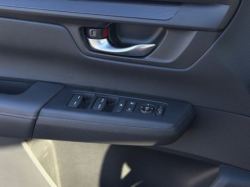 Used 2024 Honda CR-V Sport image 19