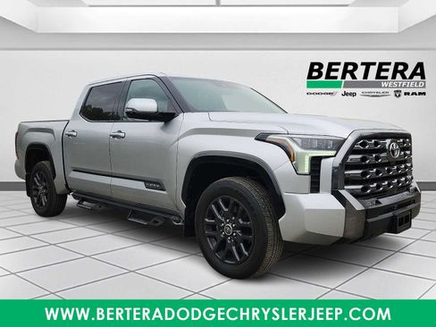 Used 2023 Toyota Tundra Platinum AWD/4WD image 1