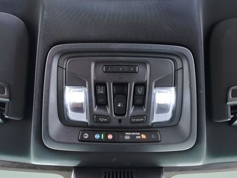 Used 2024 GMC Sierra 1500 AT4 w/ AT4 Preferred Package AWD/4WD image 19