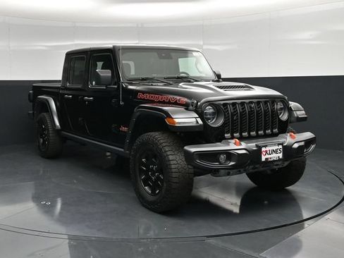Used 2021 Jeep Gladiator Mojave AWD/4WD image 6