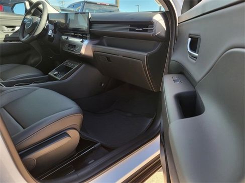 New 2026 Hyundai Kona Limited image 8