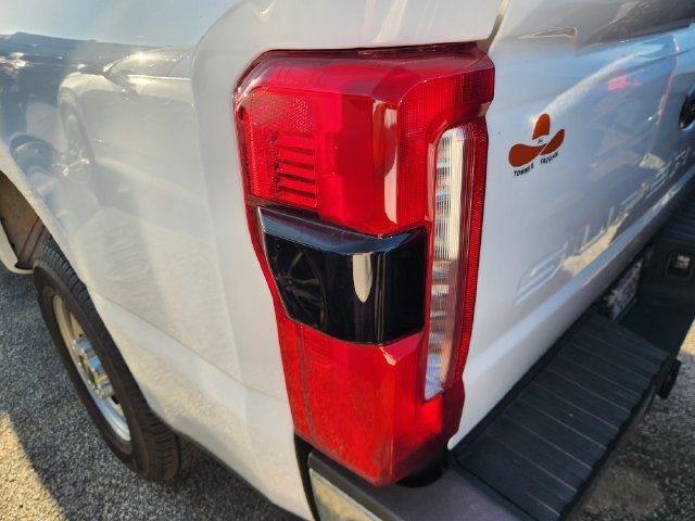 Used 2024 Ford F350 XL w/ 360-Degree Camera Package RWD image 5