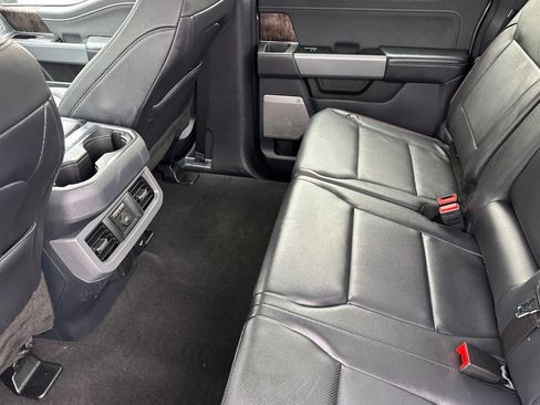 Used 2024 Ford F450 Lariat w/ Lariat Ultimate Package AWD/4WD image 12