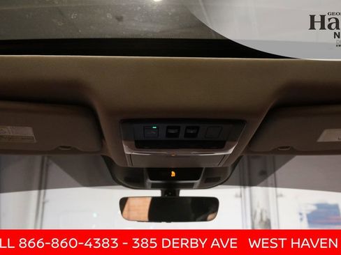 Certified 2023 Nissan Rogue SL w/ SL Premium Package image 32