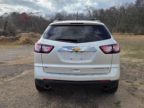 Used 2014 Chevrolet Traverse LTZ image 4