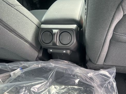 New 2026 Jeep Gladiator Sport image 28