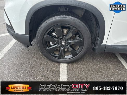 Used 2025 Honda Pilot Black Edition image 30