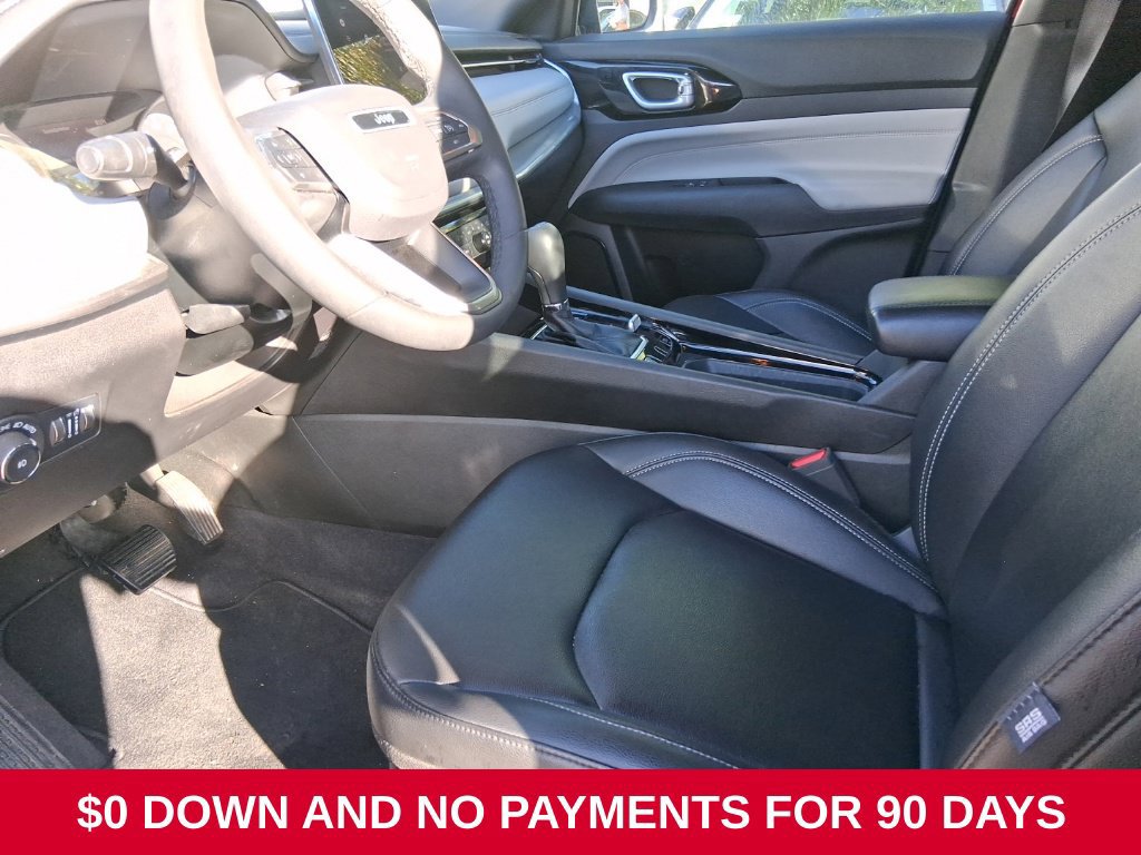 Used 2025 Jeep Compass Limited AWD/4WD image 6