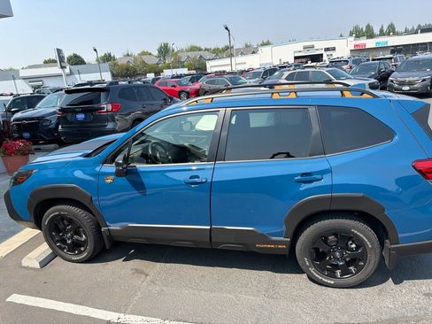 Used 2023 Subaru Forester Wilderness AWD/4WD image 6