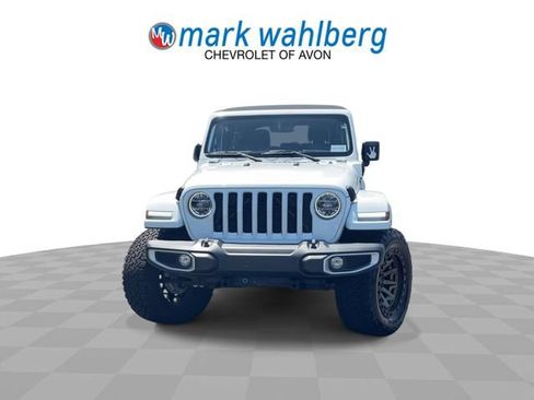 Used 2021 Jeep Wrangler Unlimited Sahara w/ Cold Weather Group AWD/4WD image 3