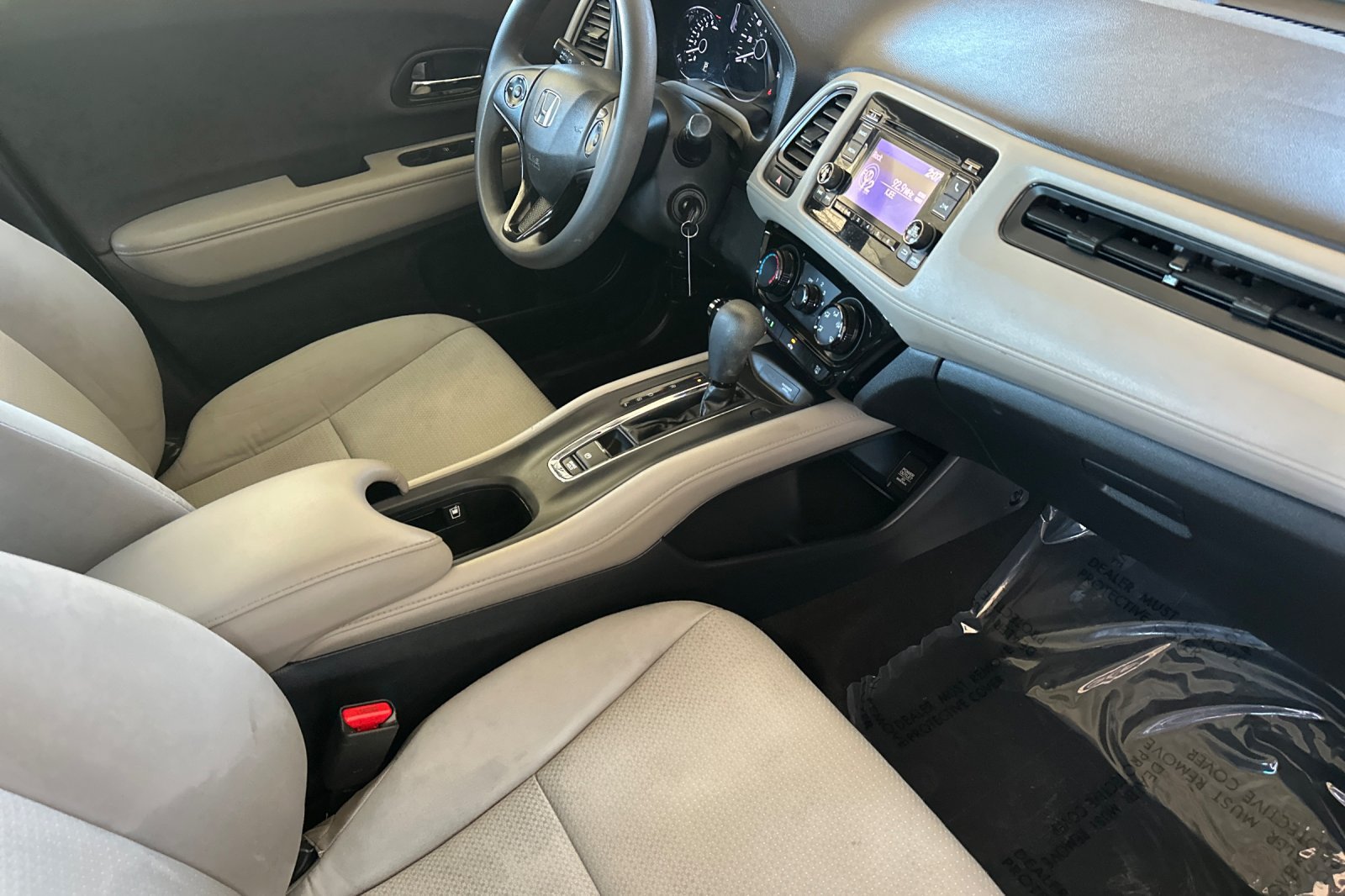 Used 2020 Honda HR-V LX image 16