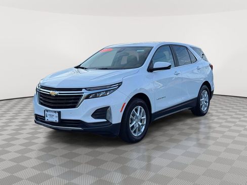Used 2022 Chevrolet Equinox LT image 3