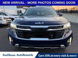 Used 2024 Kia Seltos SX w/ SX Sunroof Package video 2