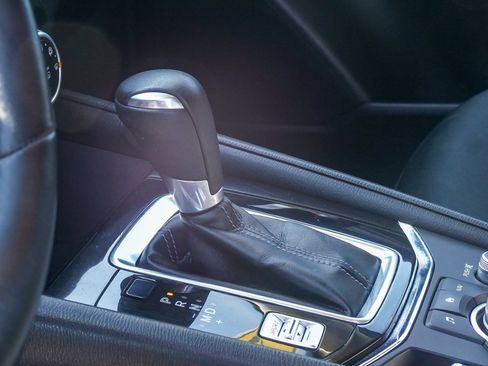 Used 2019 MAZDA CX-5 Sport w/ I-ACTIVSENSE Package image 18