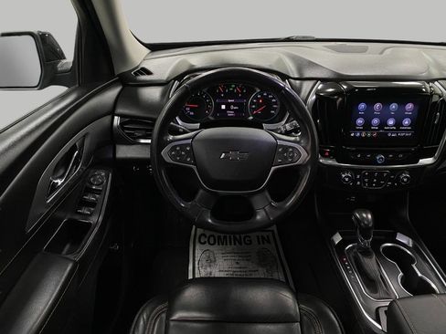 Used 2021 Chevrolet Traverse RS image 14