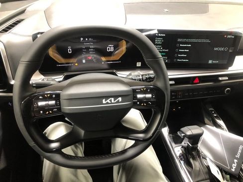 New 2026 Kia Sorento S w/ S Panoramic Sunroof Package image 26