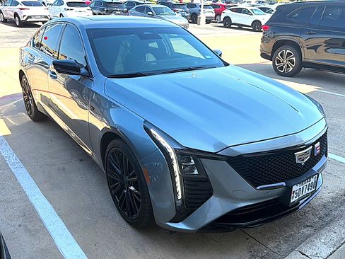 Used 2025 Cadillac CT5 Premium Luxury w/ LPO, ONYX Package AWD/4WD image 7