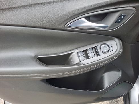 Used 2024 Buick Encore GX Preferred image 22