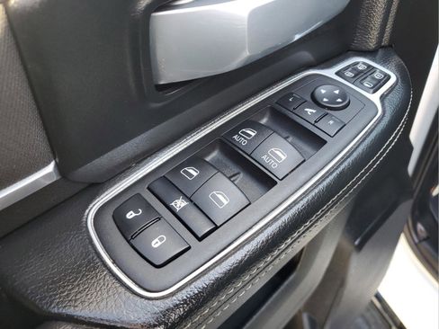 Used 2024 RAM 3500 Big Horn image 13