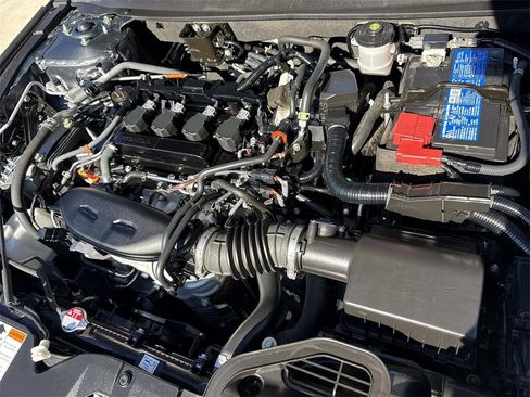Used 2024 Honda Accord EX image 27