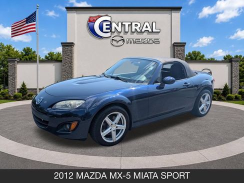 Used 2012 MAZDA MX-5 Miata Sport w/ Convenience Pkg RWD image 3
