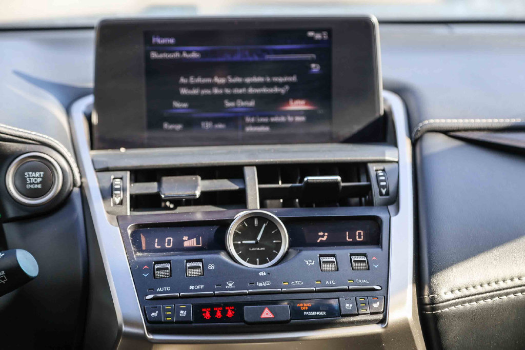 Used 2018 Lexus NX 300 FWD w/ Comfort Package image 14