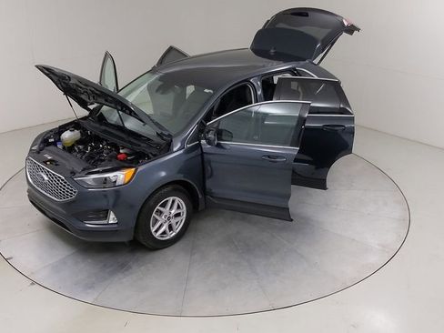 Certified 2024 Ford Edge SEL w/ Convenience Package image 55