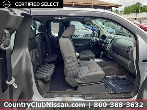 Certified 2016 Nissan Frontier SV AWD/4WD image 22