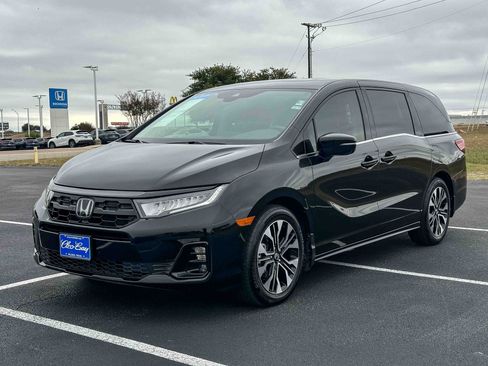 Certified 2025 Honda Odyssey Elite image 10