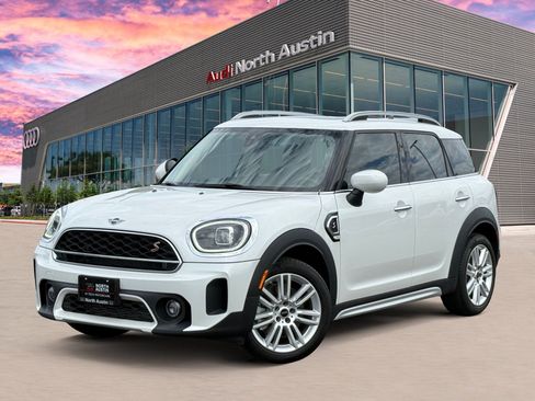 Used 2024 MINI Cooper Countryman S FWD image 1