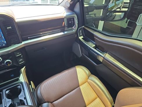 Used 2025 Ford F250 King Ranch AWD/4WD image 14
